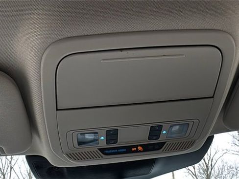 Certified 2023 Ford Explorer Limited w/ Hybrid Equipment Group 310A image 22