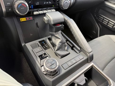 New 2026 Toyota 4Runner TRD Off-Road Premium AWD/4WD image 27