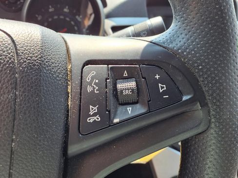 Used 2015 Chevrolet Cruze LT FWD image 18