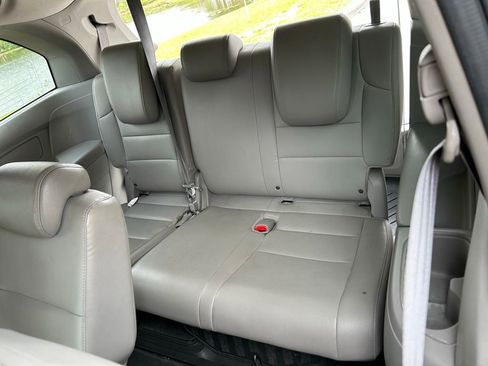 Used 2014 Honda Odyssey EX-L image 12