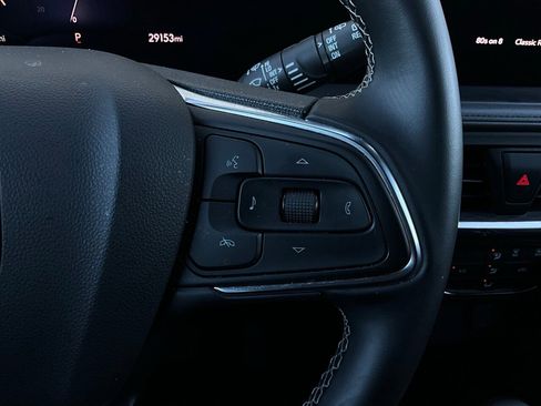 Used 2025 Buick Encore GX Preferred image 33