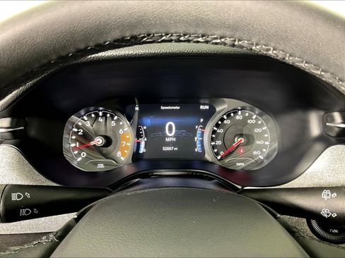Used 2024 Jeep Compass Latitude AWD/4WD image 13