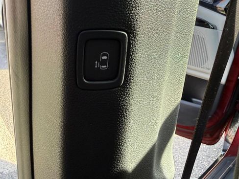 Used 2024 Kia Carnival SX Prestige FWD image 20