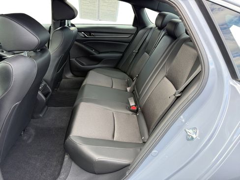 Used 2022 Honda Accord Sport image 16