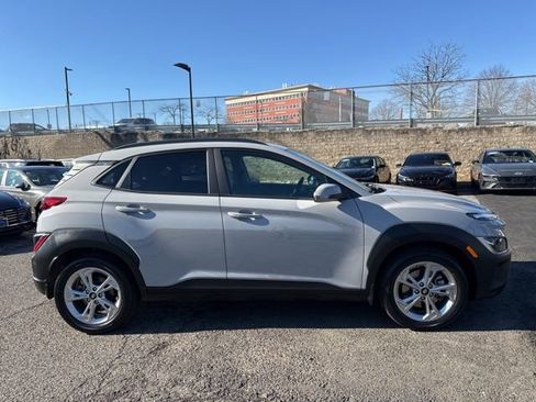 Used 2023 Hyundai Kona SEL w/ Convenience Package image 14
