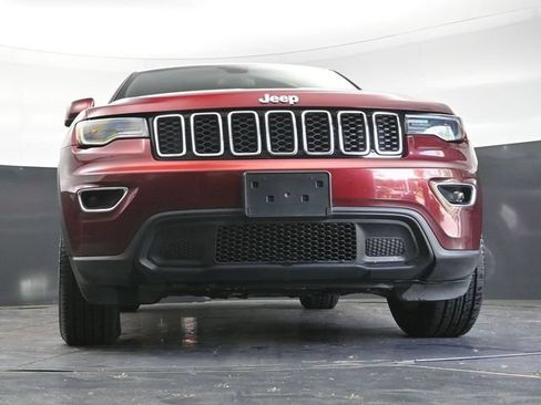 Used 2021 Jeep Grand Cherokee Laredo RWD image 36