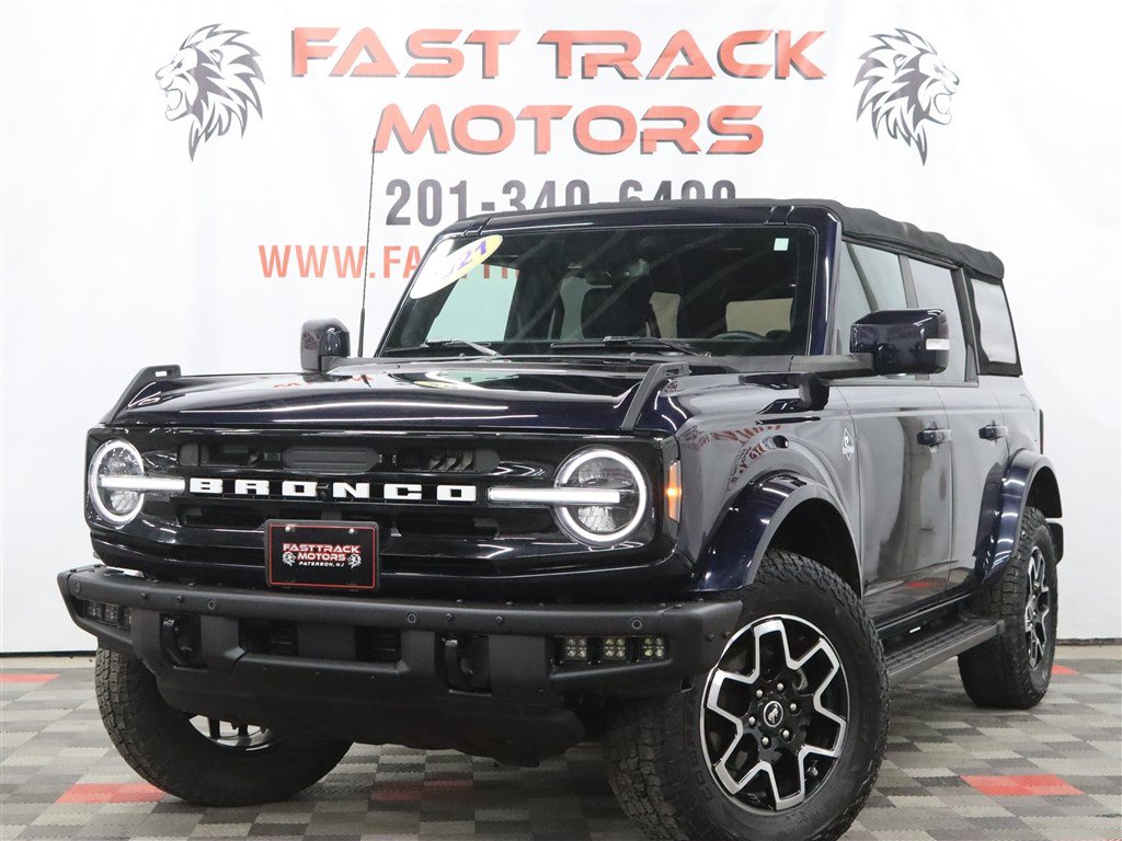 Used 2021 Ford Bronco Outer Banks AWD/4WD image 1