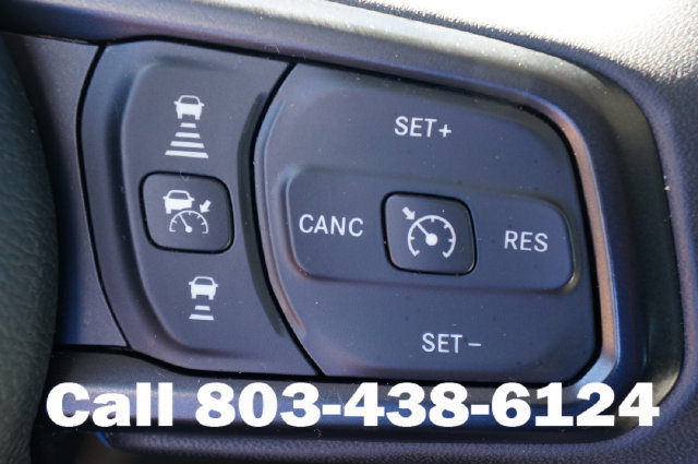 Used 2024 Jeep Wrangler Unlimited Rubicon 4xe AWD/4WD image 7