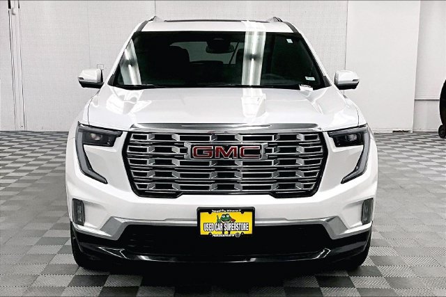 Used 2024 GMC Acadia Denali AWD/4WD image 4