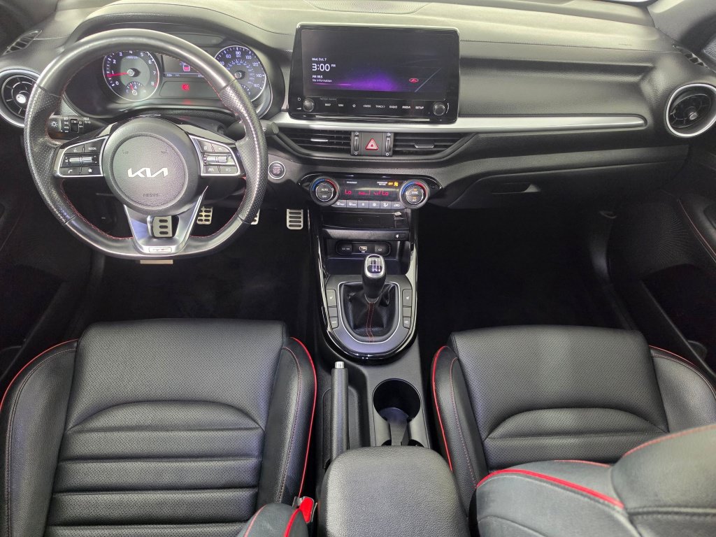 Used 2023 Kia Forte GT FWD image 13