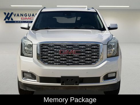Used 2018 GMC Yukon Denali w/ Denali Ultimate Package AWD/4WD image 3