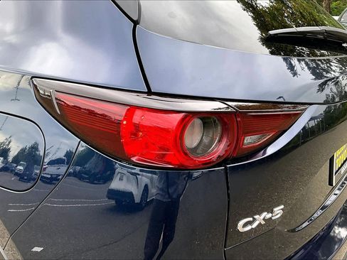 Used 2020 MAZDA CX-5 Touring image 28