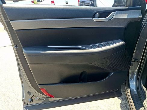 Used 2021 Hyundai Palisade SEL FWD image 12