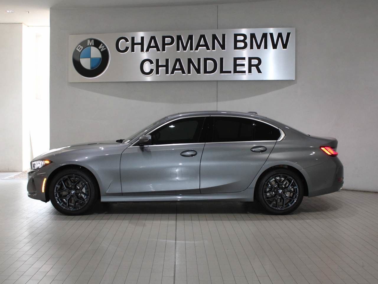 Used 2026 BMW 330i Sedan RWD image 3