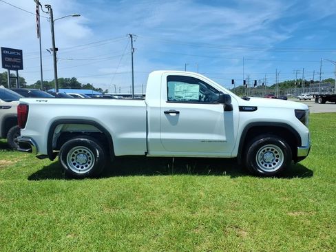 New 2026 GMC Sierra 1500 Pro AWD/4WD image 8