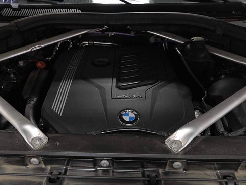 Used 2023 BMW X5 sDrive40i w/ Climate Comfort Package RWD image 17