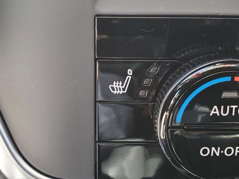 Certified 2023 Nissan Rogue SV w/ SV Premium B Package image 32