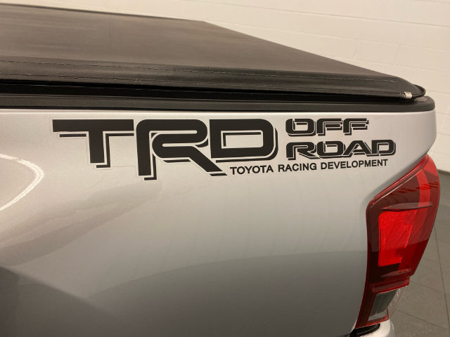 Used 2022 Toyota Tacoma SR AWD/4WD image 8