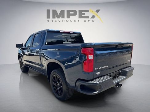 Used 2022 Chevrolet Silverado 1500 RST w/ Convenience Package II RWD image 3