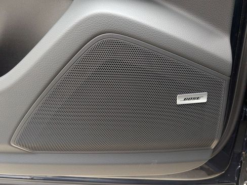 New 2026 Porsche Cayenne Coupe AWD/4WD image 14