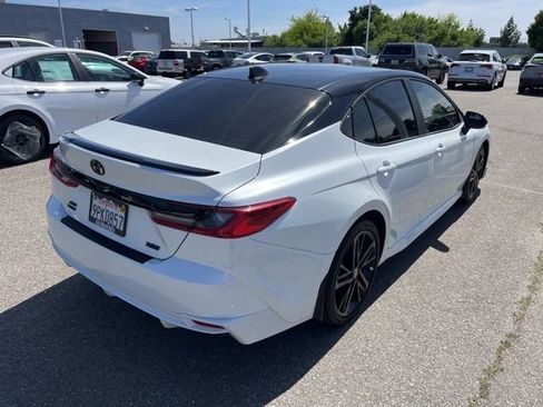 Used 2025 Toyota Camry XSE image 7