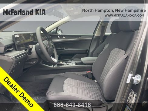 New 2025 Kia K5 LXS image 11