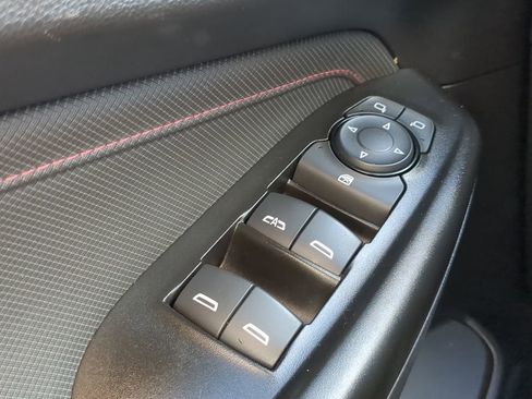 Used 2023 Chevrolet TrailBlazer RS image 17