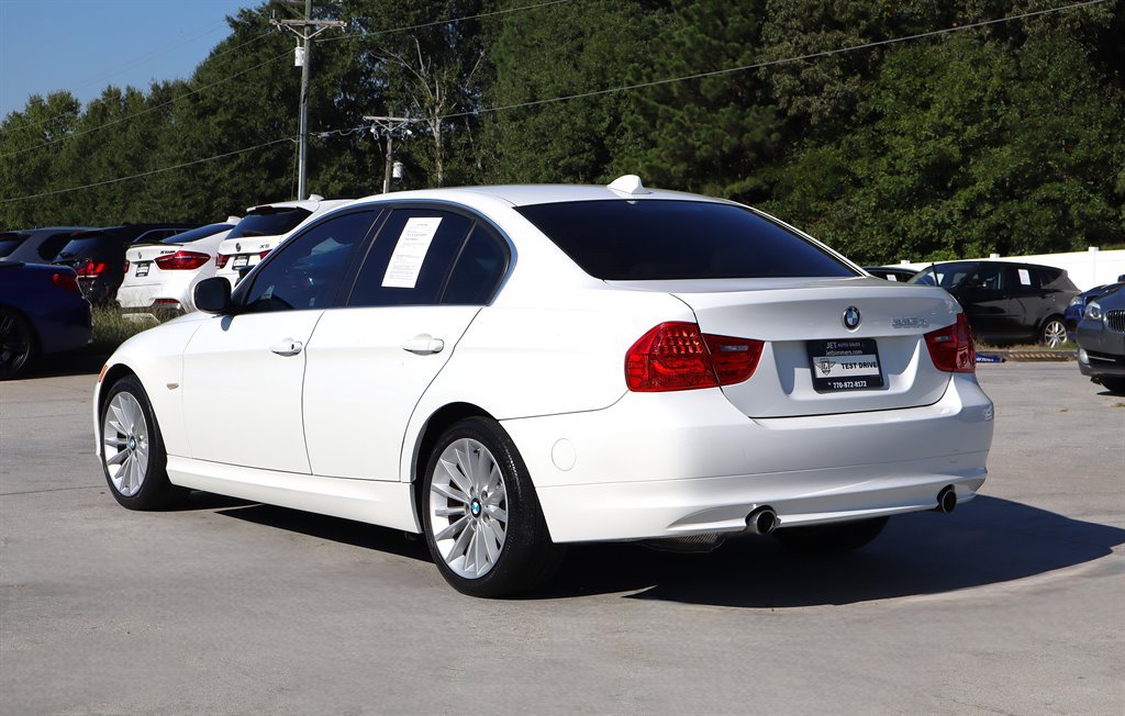 Used 2011 BMW 335d Sedan RWD image 5