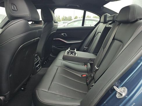 Used 2025 BMW 330i xDrive Sedan image 15