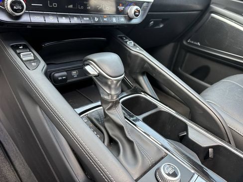 Used 2023 Kia Telluride SX FWD image 22