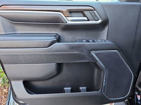 Used 2023 Chevrolet Silverado 1500 LT Trail Boss w/ Protection Package image 26