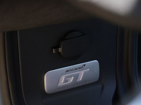 Used 2023 McLaren GT RWD image 26