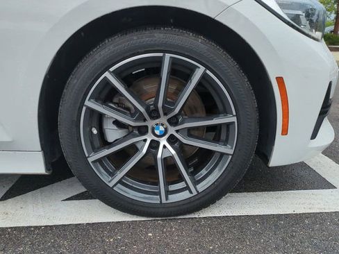 Used 2020 BMW 330i Sedan w/ Convenience Package RWD image 11