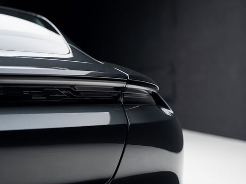 Used 2023 Porsche Taycan GTS image 28