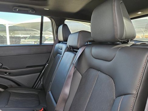 New 2026 Jeep Cherokee Overland image 16