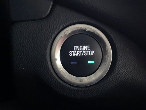 Used 2022 Chevrolet Equinox LT image 31