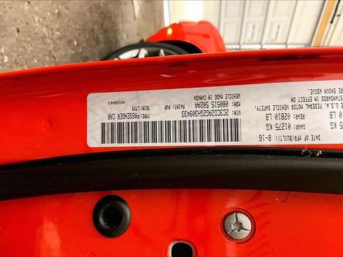 Used 2016 Dodge Challenger SXT RWD image 32