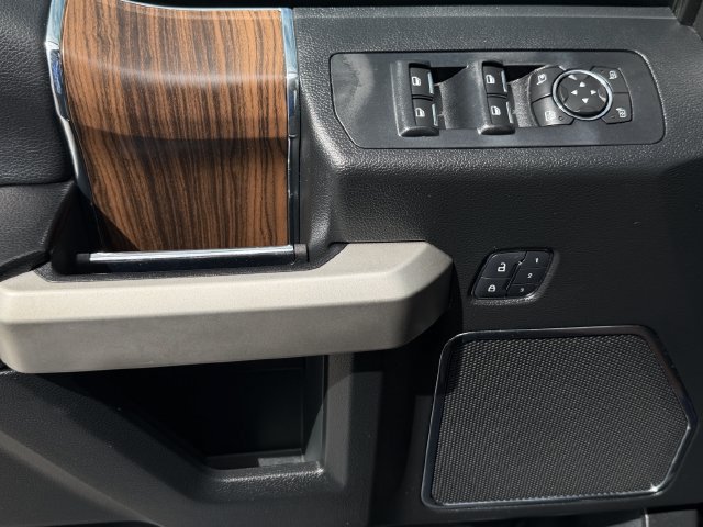 Used 2015 Ford F150 Lariat w/ Equipment Group 502A Luxury RWD image 21