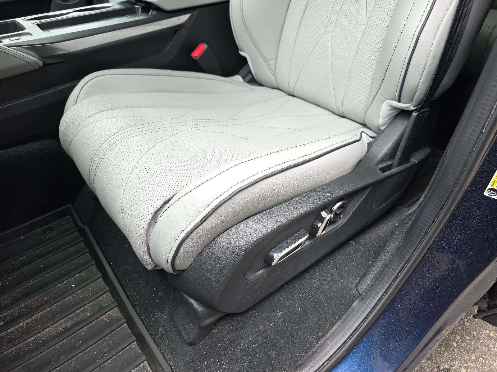 Used 2026 Acura MDX w/ Advance Package AWD/4WD image 21