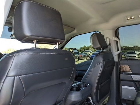 Certified 2023 Ford F450 Lariat w/ Tow Technology Package image 19