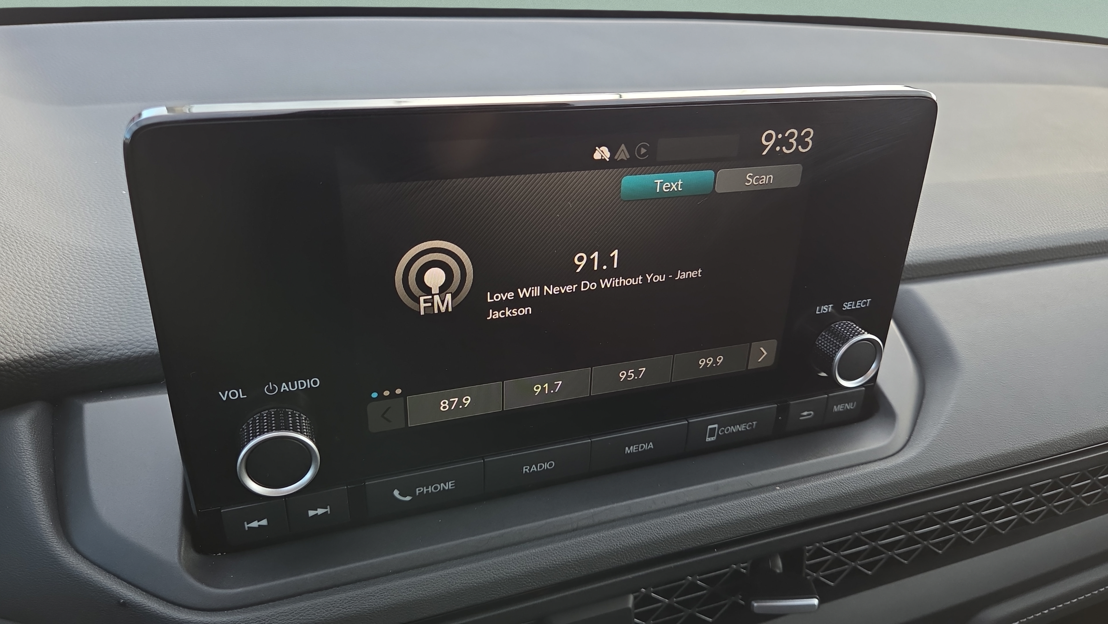 Used 2023 Honda Accord EX image 31