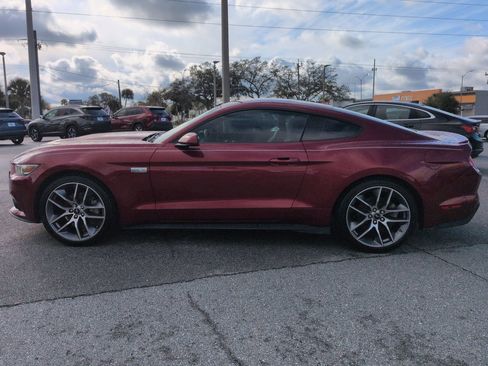 Used 2016 Ford Mustang Premium image 7