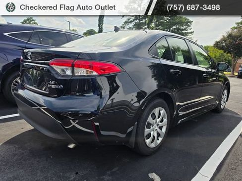 Used 2023 Toyota Corolla LE w/ Carpet Mat Package (TMS) AWD/4WD image 6