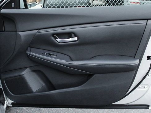 Used 2023 Nissan Sentra SV w/ All-Weather Package image 17