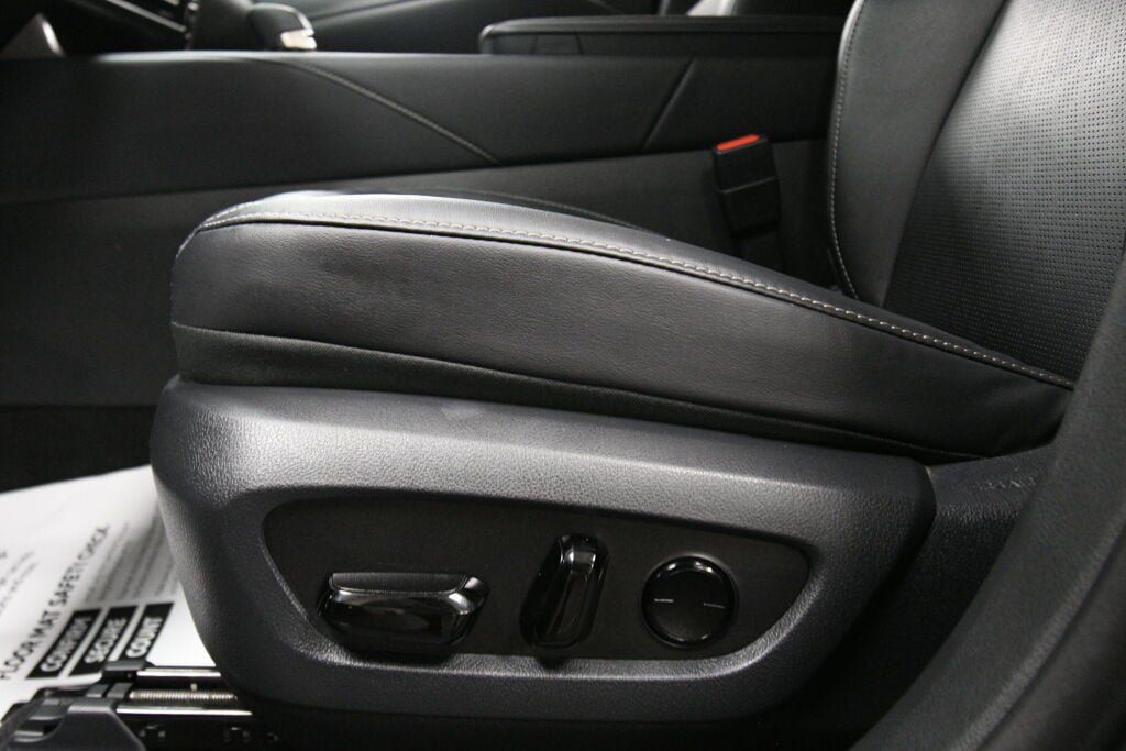 Used 2024 Lexus RX 350 Premium Plus AWD/4WD image 11