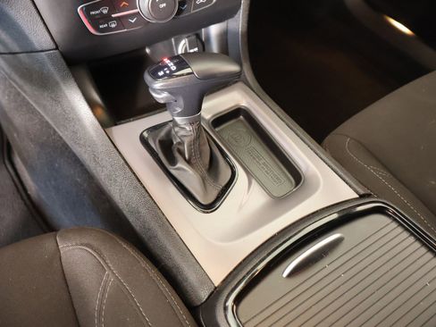 Used 2023 Dodge Charger SXT w/ Blacktop Package image 8