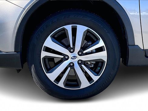 Used 2019 Subaru Outback 2.5i Limited image 32
