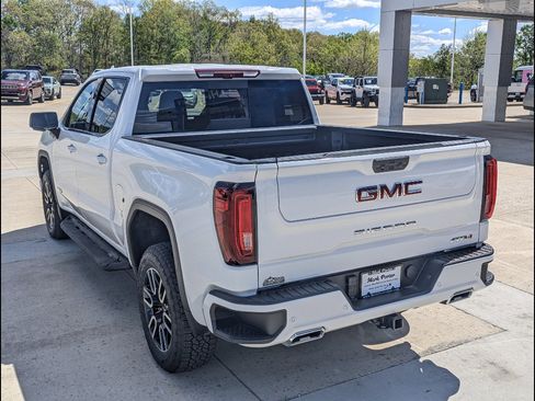 New 2026 GMC Sierra 1500 AT4 w/ AT4 Premium Package AWD/4WD image 8