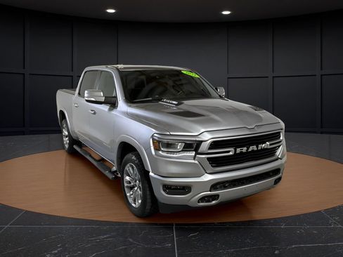 Used 2021 RAM 1500 Laramie w/ Sport Appearance Package AWD/4WD image 7