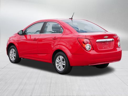 Used 2013 Chevrolet Sonic LT FWD image 5